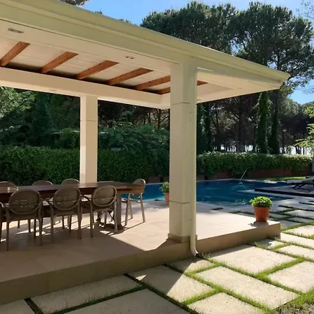 Beachfront By Monika Experiences Villa Golem (Tirana)